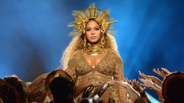 beyonce announces Formation Scholars