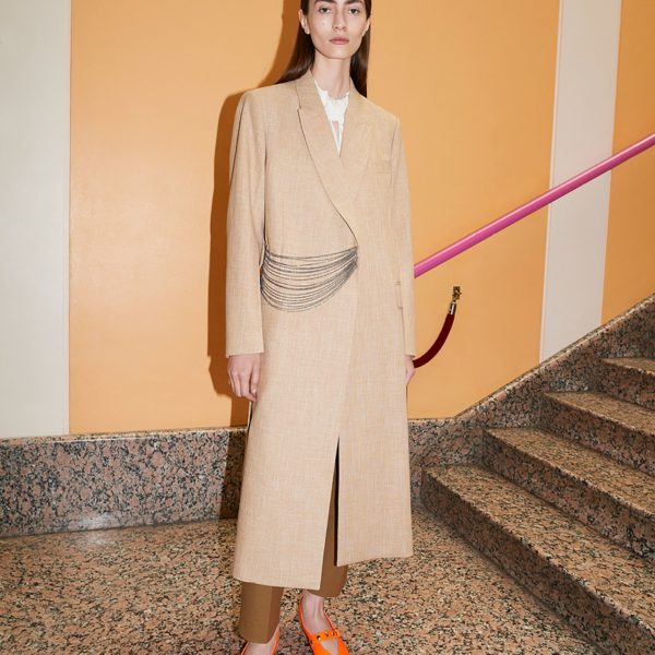 Victoria Beckham's 2018 Resort Collection is Simply Chic - MEFeater