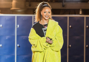 Rihanna Fenty Puma Paris Fashion Sportswear Athleisure Fall Winter 2017 Collection Designer Beauty