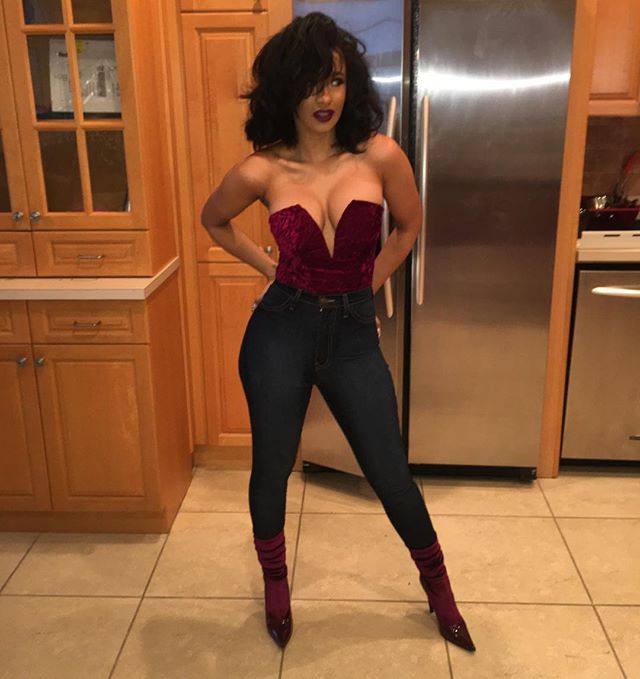 Cardi in Fashion Nova