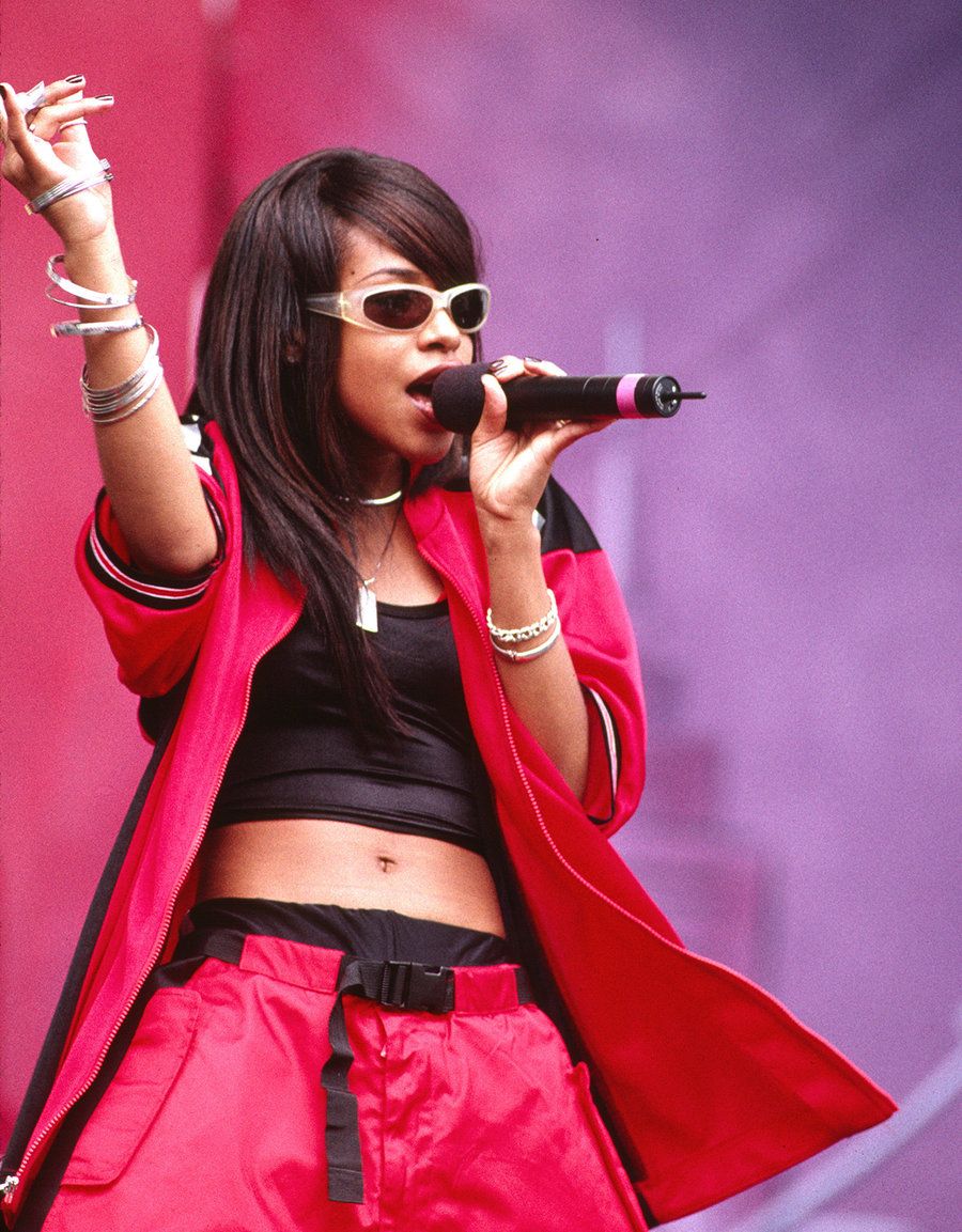 Aaliyah’s Top Ten Iconic Style Moments - MEFeater