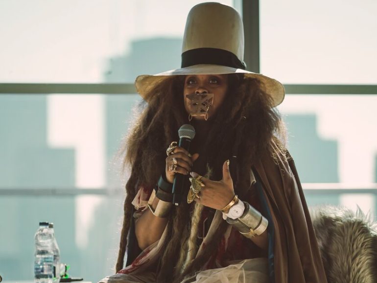 Afrochic Erykah Badu