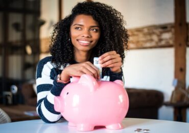 Essential Financial Habits To Adopt This Spring for major savings